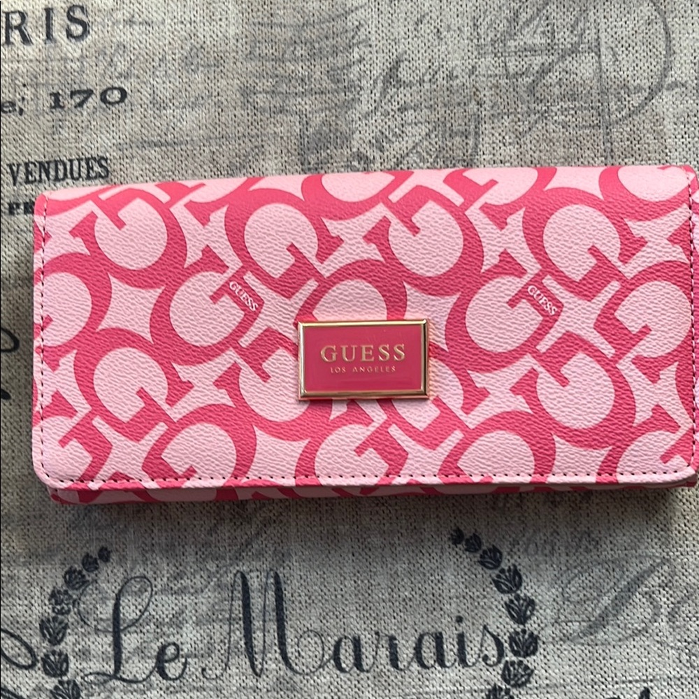 GUESS Pink Logo Continental Wallet - Picture 1 of 3